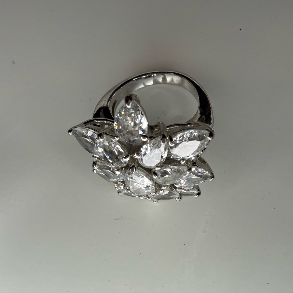 Elegant Silver Floral Costume Ring
